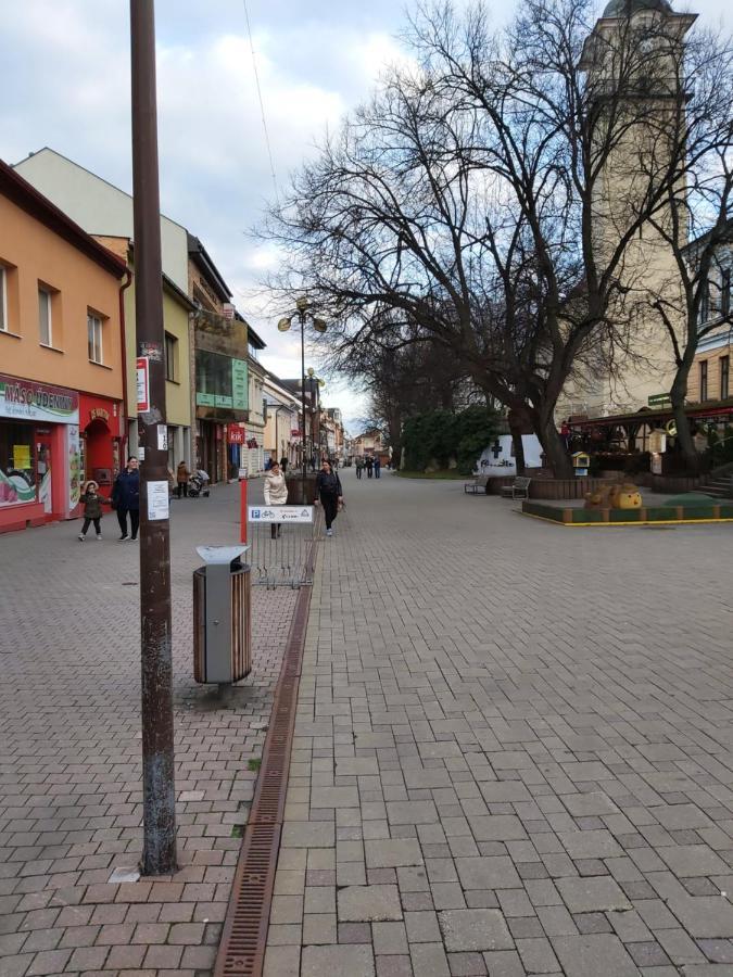 Appartamento Renmir Poprad Esterno foto